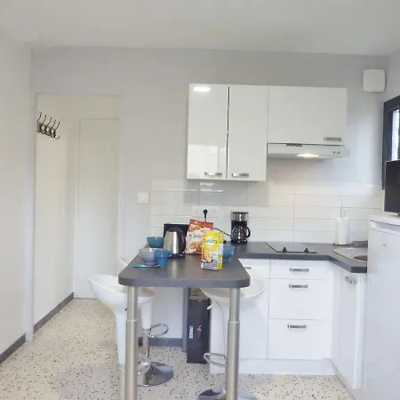 T2 Renove, Climatise, Avec Terrasse Et Parking, Proche - Fr-1-387-166 Apartmán Marseillan (Herault)